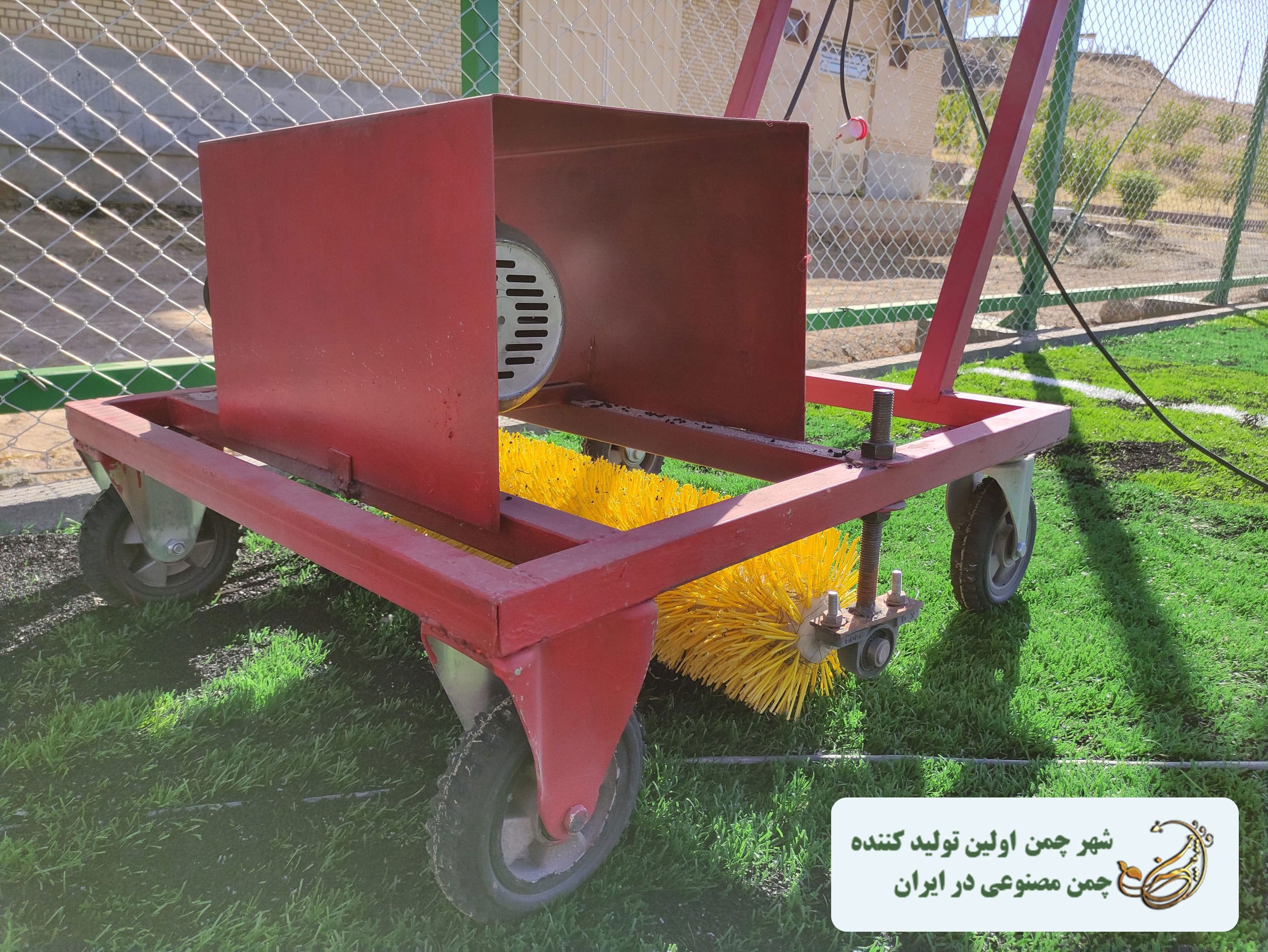 مزایای انواع فرچه زنی چمن مصنوعی