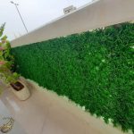 ترکیب چمن مصنوعی و فنس چمنی