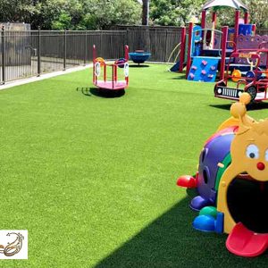 چمن مصنوعی برای پارک‌